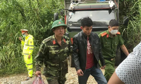 Công nhân thoát khỏi sạt lở ở thuỷ điện Rào Trăng 3 kể phút kinh hoàng